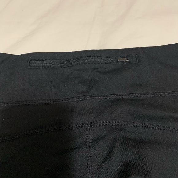 Nike Dri-FIT Cropped Leggings - Black - Picture 4 of 5